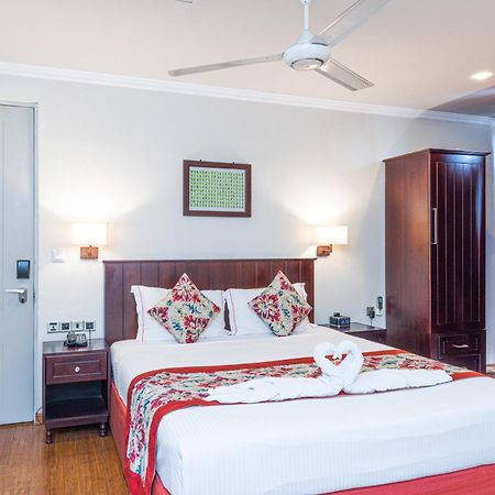 Earl'S Red Colombo Hotell Rum bild